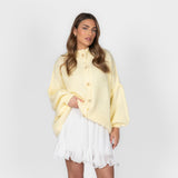 Maria Inês – Cardigan Oversized com Botões Statement de Luxo