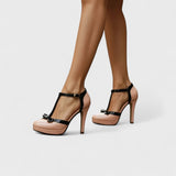 Clara – O Sapato de Salto Elegante