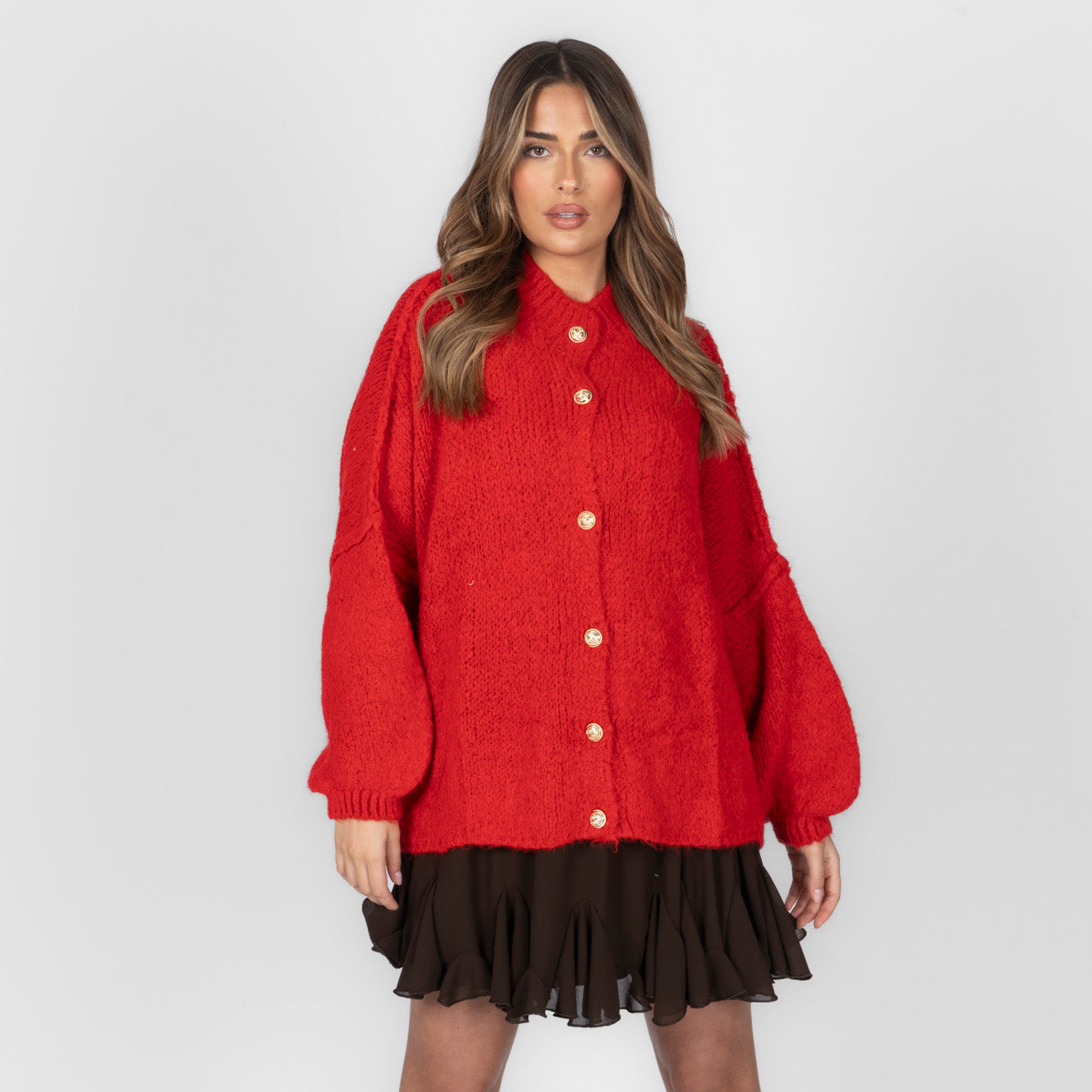 Maria Inês – Cardigan Oversized com Botões Statement de Luxo