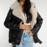 Beatriz – Casaco de Pelo Sintético Premium