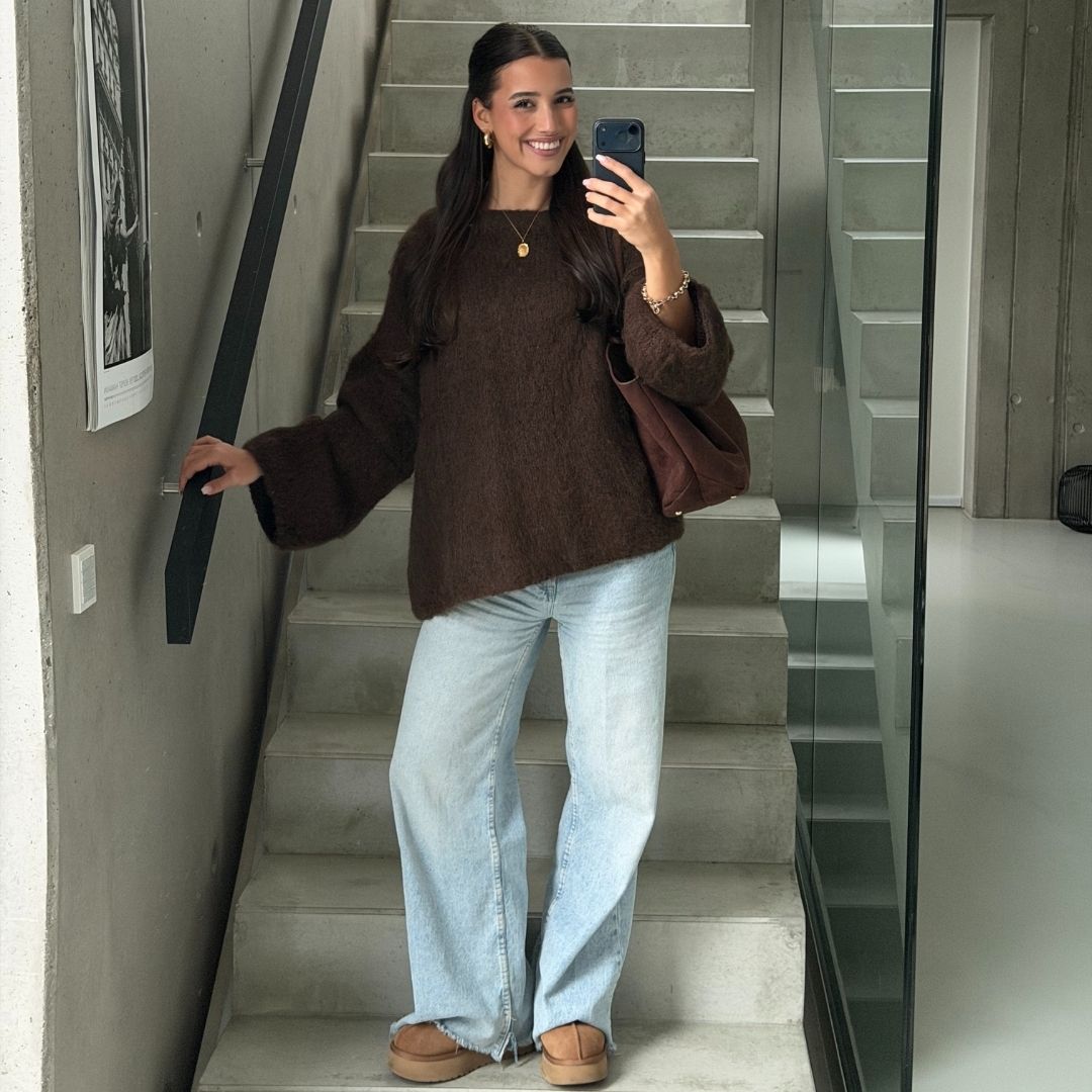 Mia – Camisola "Off-Shoulder" em Malha Ultra-Suave