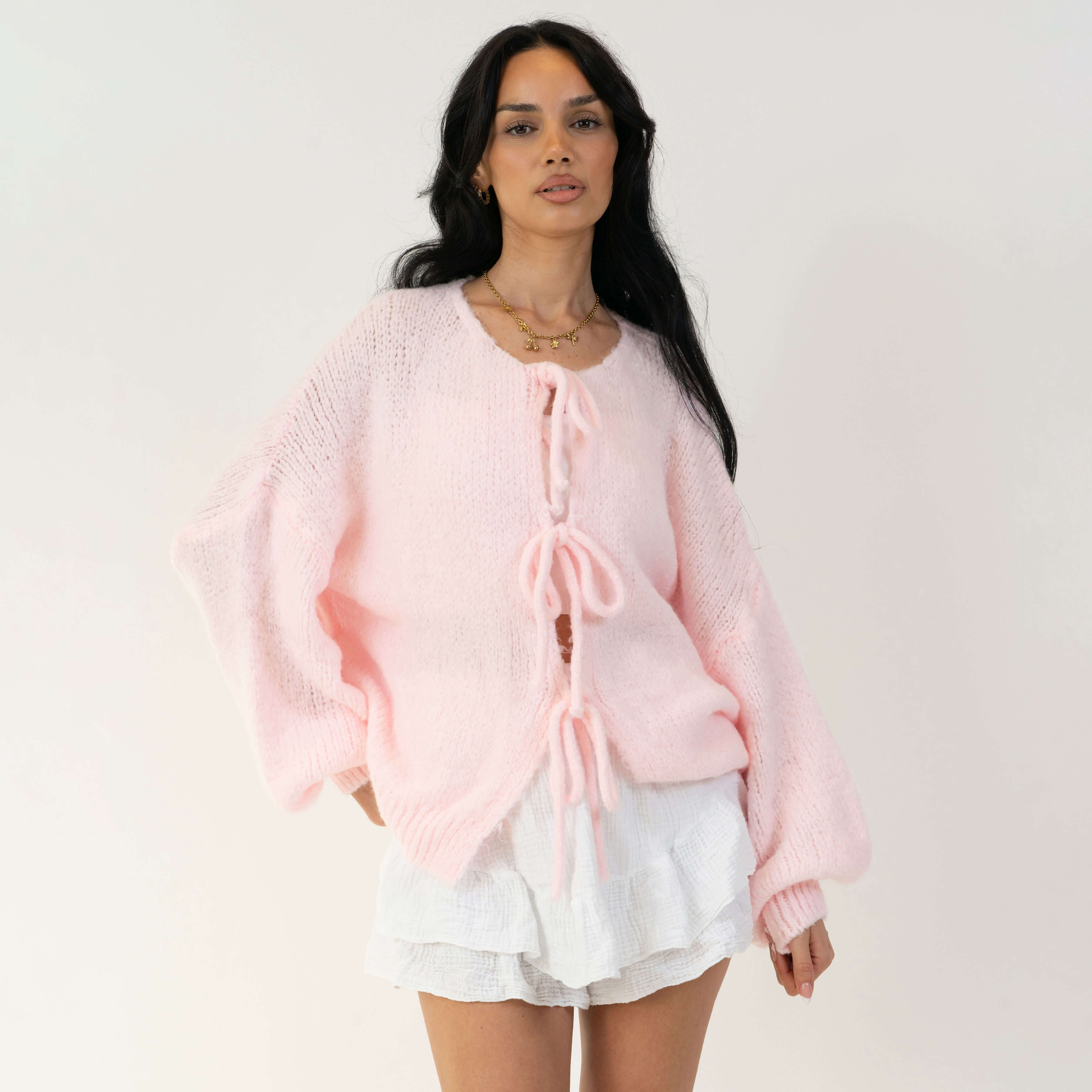 Olívia – Cardigã de Malha Grossa com Laço