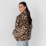 Matilde – O Cardigã Oversized em Malha