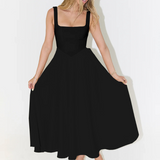 Carolina – Vestido de Gala com Decote Carmen e Saia Fluida