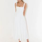 Carolina – Vestido de Gala com Decote Carmen e Saia Fluida