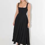 Carolina – Vestido de Gala com Decote Carmen e Saia Fluida