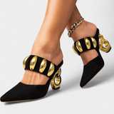 Signe | Sandálias com Apliques Metálicos