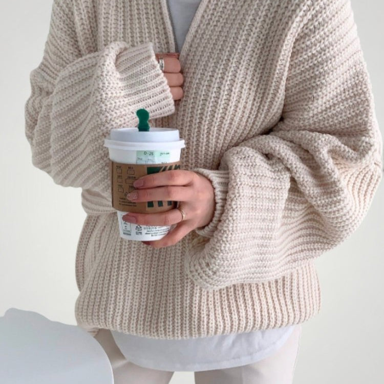 Celine – O Pulôver de Gola Dobrada