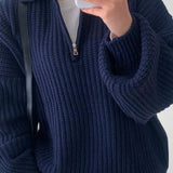 Celine – O Pulôver de Gola Dobrada